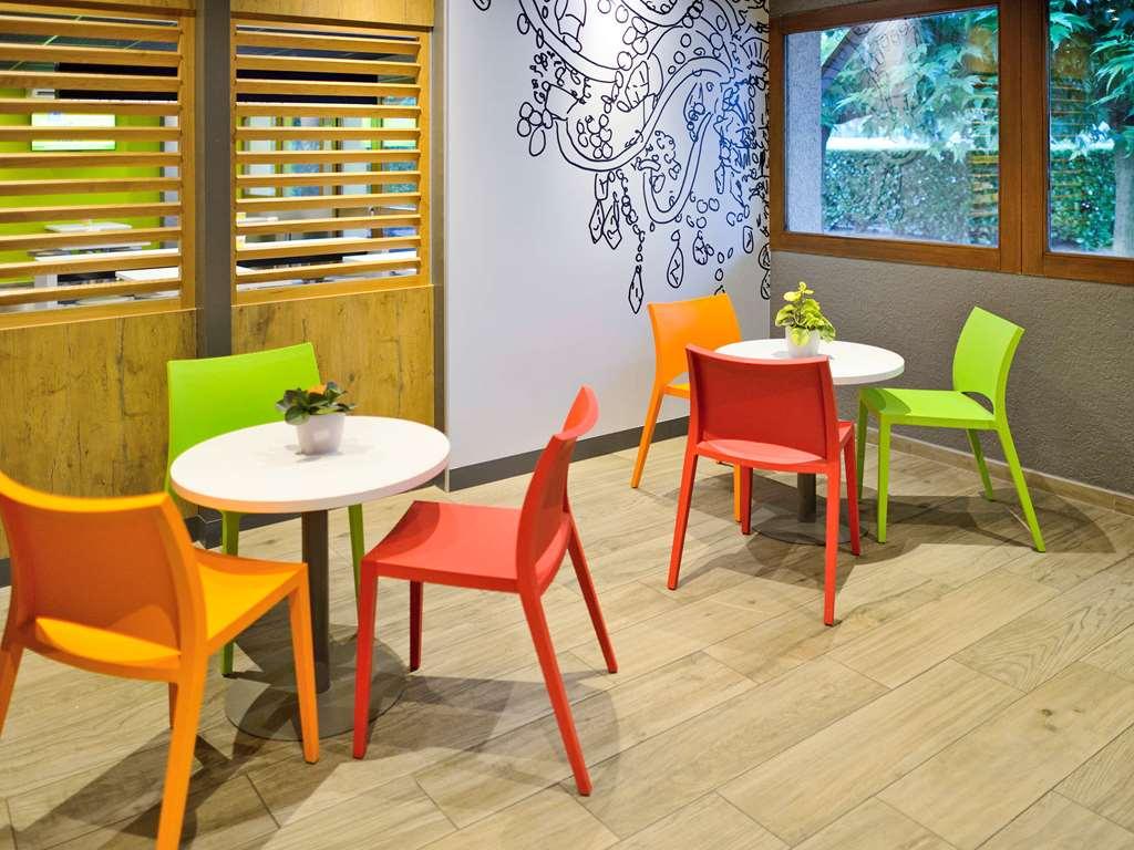 Ibis Budget Bollène Εξωτερικό φωτογραφία
